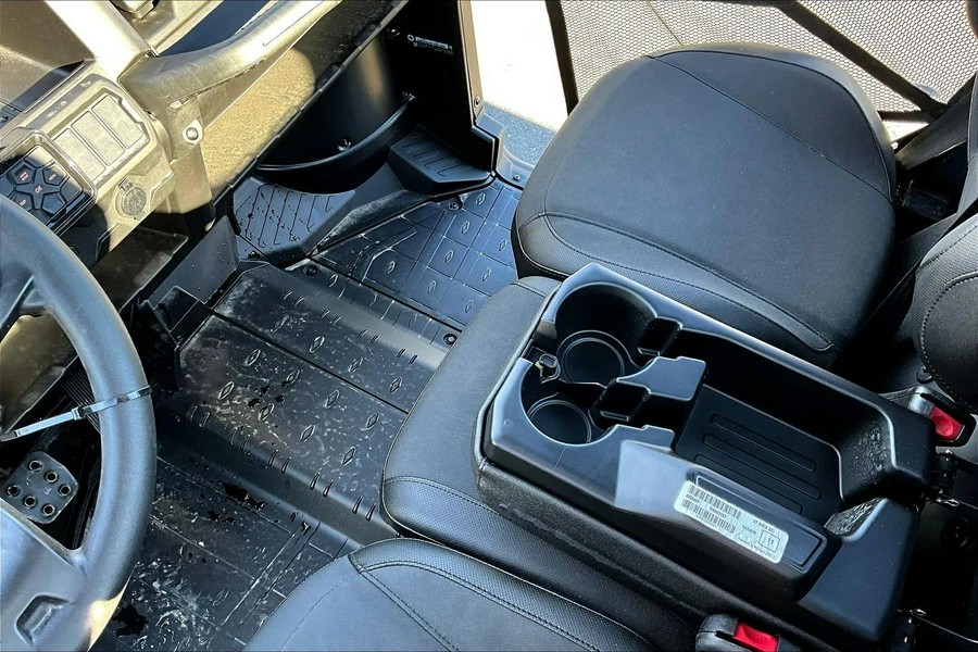 2026 Can-Am Defender XT HD7