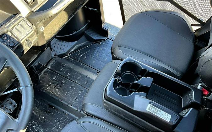 2026 Can-Am SSV DEF XT 62 HD7 BE 26 XT HD7