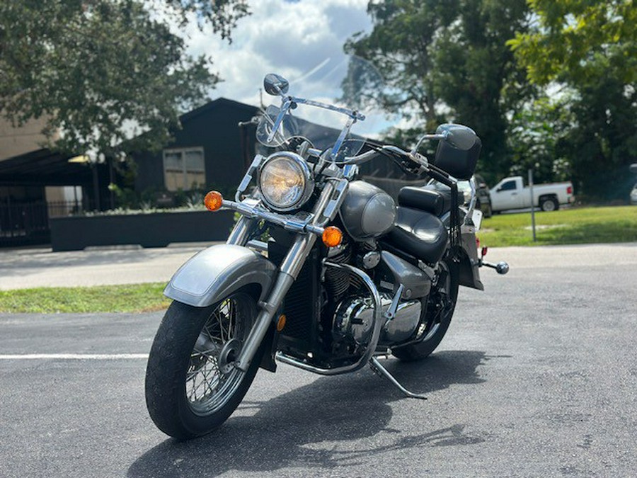 2002 Suzuki intruder 805 VERY LOW MILES (CLASSIC CRUISER)