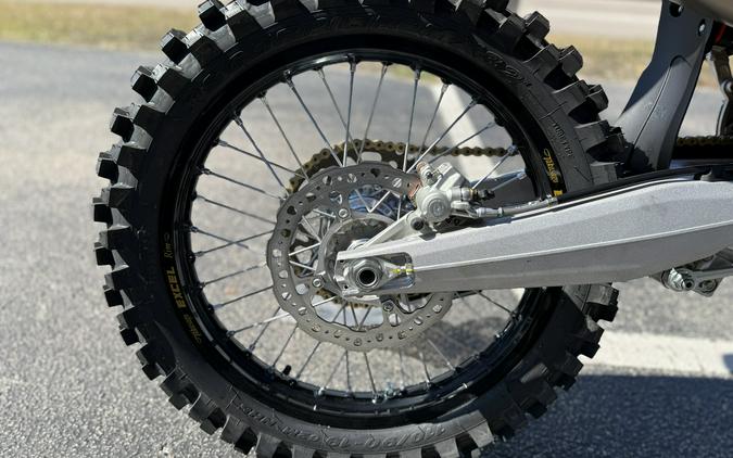 2026 Ducati Desmo450 MX FACTORY - 654321