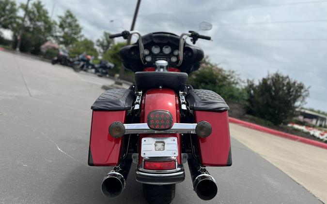 2012 Harley-Davidson® FLHTK Electra Glide® Ultra Limited EMBR RED/MERLOT 693268