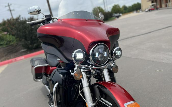 2012 Harley-Davidson® FLHTK Electra Glide® Ultra Limited EMBR RED/MERLOT 693268