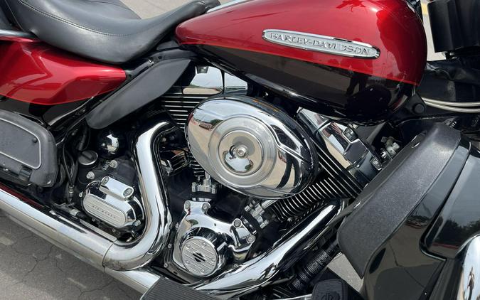 2012 Harley-Davidson® FLHTK Electra Glide® Ultra Limited EMBR RED/MERLOT 693268