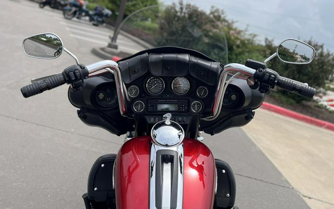2012 Harley-Davidson® FLHTK Electra Glide® Ultra Limited EMBR RED/MERLOT 693268