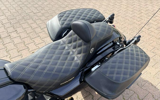 FLTRXS 2022 Road Glide® Special