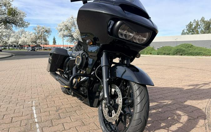 FLTRXS 2022 Road Glide® Special