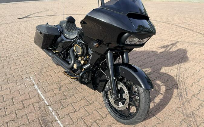 FLTRXS 2022 Road Glide® Special