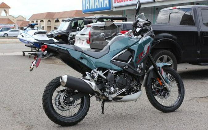 2026 Kawasaki KLE®500 SE ABS