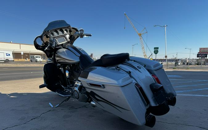 2015 Harley-Davidson CVO™ Street Glide®