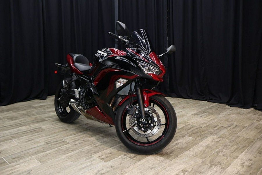 2021 Kawasaki Ninja 650 ABS Metallic Spark Black/Metallic Imper