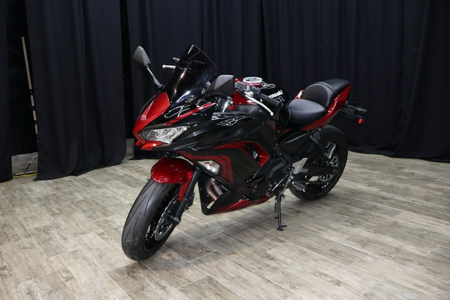 2021 Kawasaki Ninja 650 ABS Metallic Spark Black/Metallic Imper