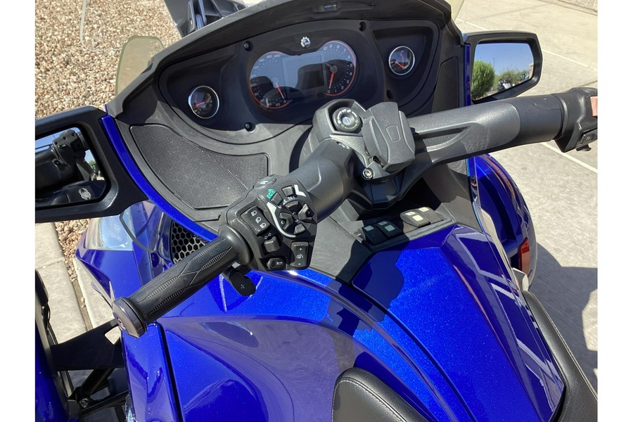 2014 Can-Am Spyder RT Limited