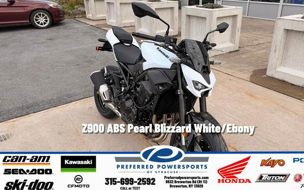 2026 Kawasaki Z900 ABS Pearl Blizzard White/Ebony