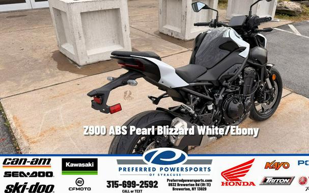 2026 Kawasaki Z900 ABS Pearl Blizzard White/Ebony