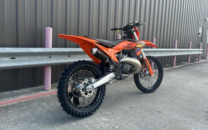 2026 KTM SX 300