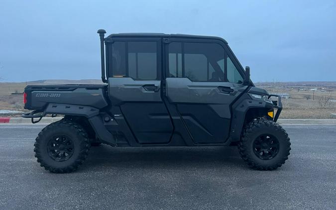 2022 Can-Am Defender MAX