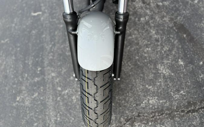 2026 Honda Rebel 300 E-Clutch Pearl Smoky Gray