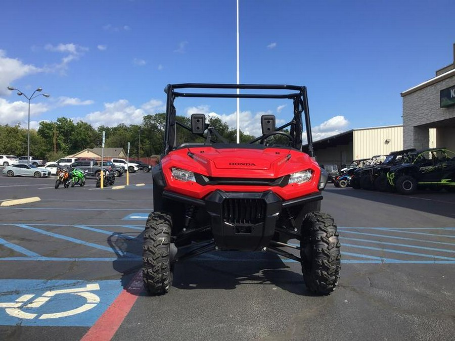 2024 Honda® Pioneer 1000