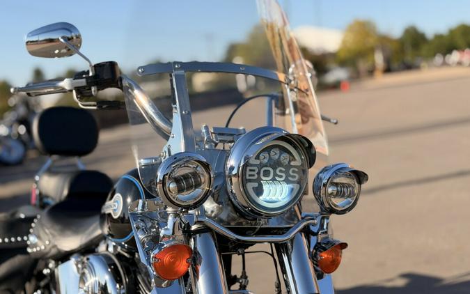 2006 Harley-Davidson® Heritage Softail® Classic FLSTCI BLACK PEACE OFFICER 039670