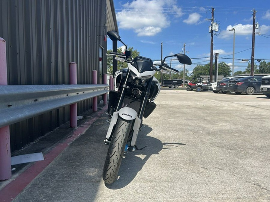 2025 Yamaha MT 03