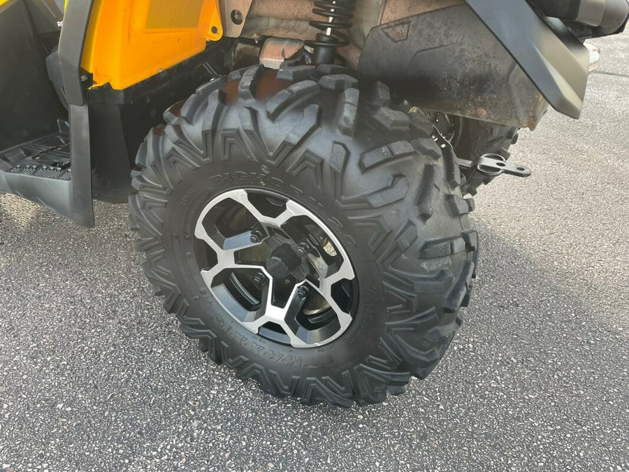 2015 Can-Am Outlander™ 1000 XT