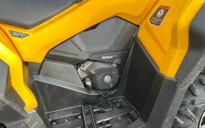 2015 Can-Am Outlander™ 1000 XT