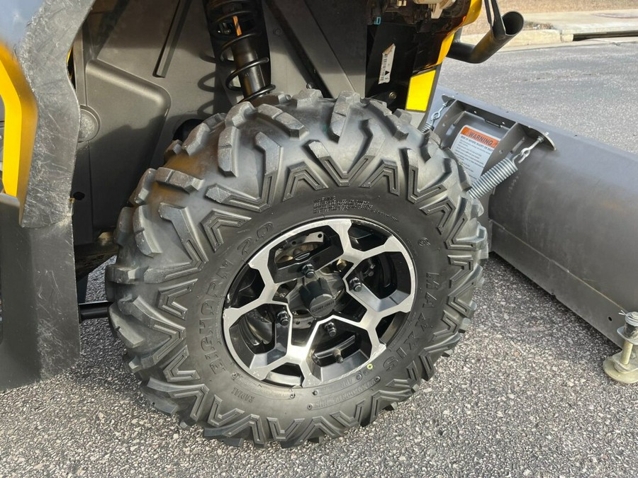 2015 Can-Am Outlander™ 1000 XT