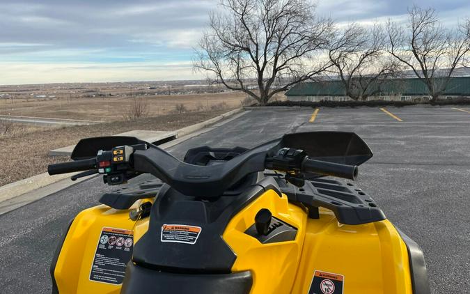 2015 Can-Am Outlander™ 1000 XT