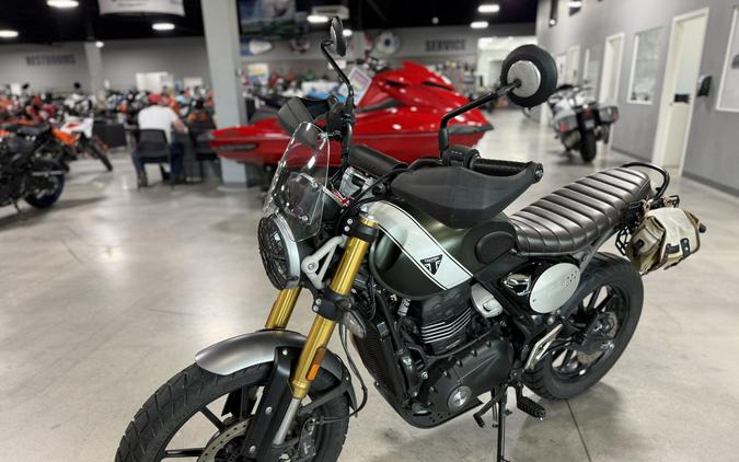 2024 Triumph Scrambler 400 X