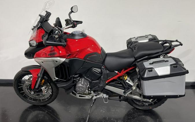 2024 Ducati Multistrada V4 Rally Travel Adventure Red