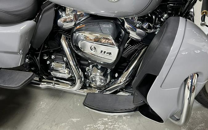 2024 Harley-Davidson Trike FLHTCUTG - Tri Glide Ultra