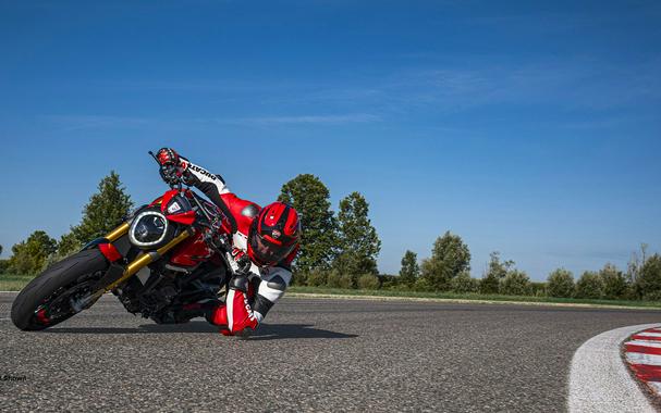 2024 Ducati Monster SP