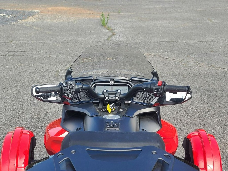 2022 Can-Am® SPYDER F3 LTD 1330 SE6