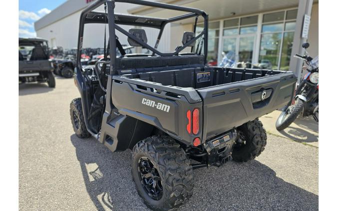 2022 Can-Am DEFENDER DPS HD7
