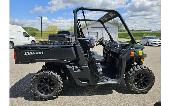 2022 Can-Am DEFENDER DPS HD7
