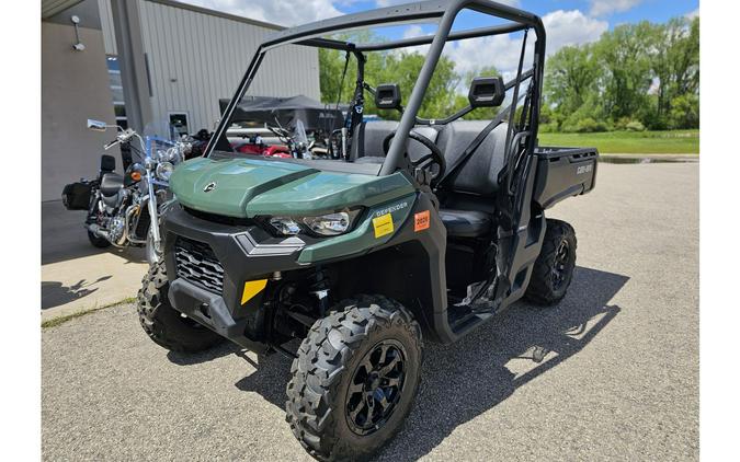 2022 Can-Am DEFENDER DPS HD7