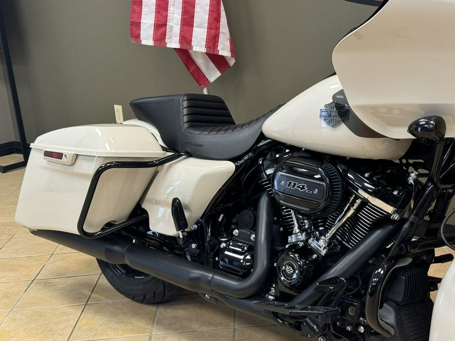 2022 Harley-Davidson Road Glide® Special