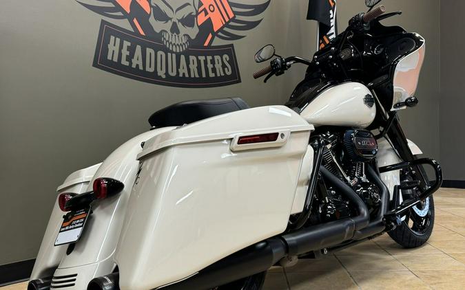 2022 Harley-Davidson Road Glide® Special