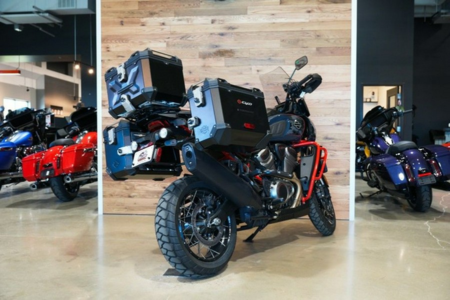 2025 Harley-Davidson Pan America CVO