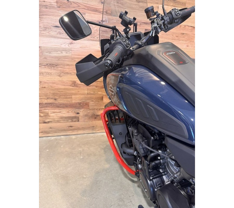 2025 Harley-Davidson Pan America CVO