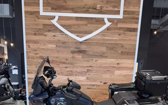 2025 Harley-Davidson Pan America CVO
