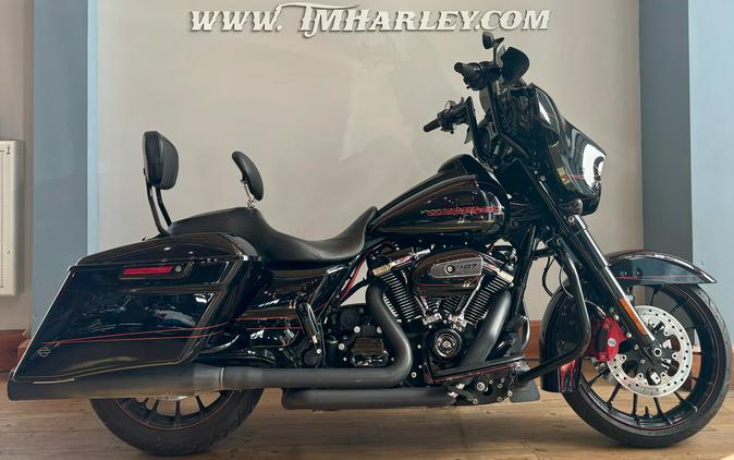 2018 Harley-Davidson Street Glide® Special