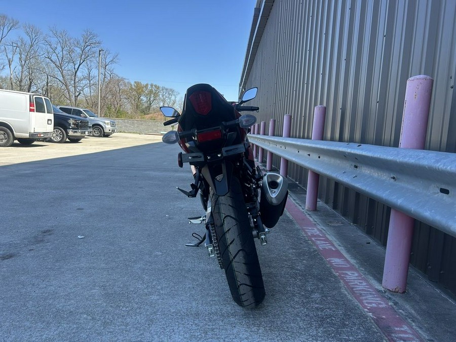 2025 Suzuki GSX250R ABS