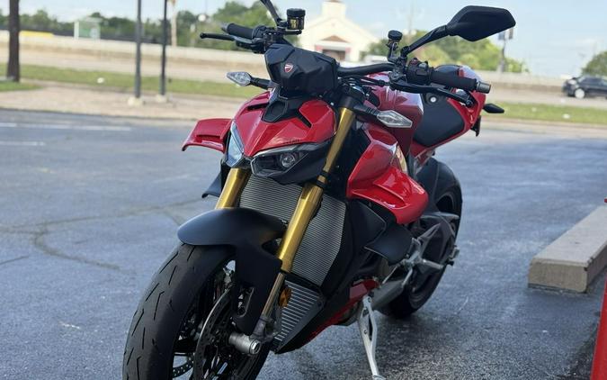 2026 Ducati Streetfighter V4 S Ducati Red