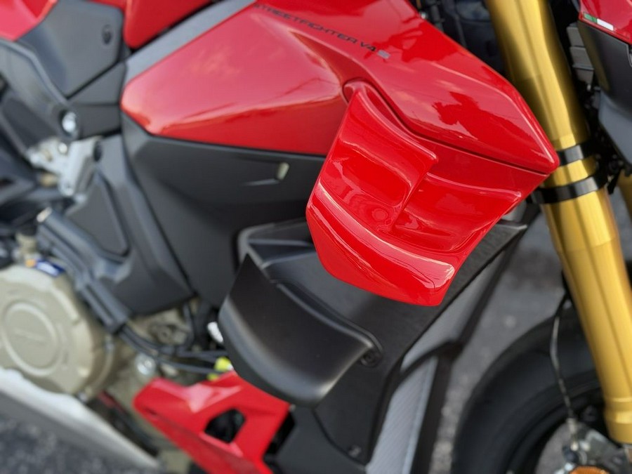 2026 Ducati Streetfighter V4 S Ducati Red