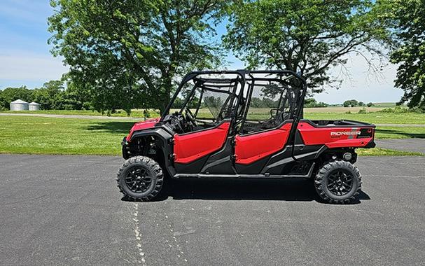 2025 Honda Pioneer 1000-6 Deluxe Crew