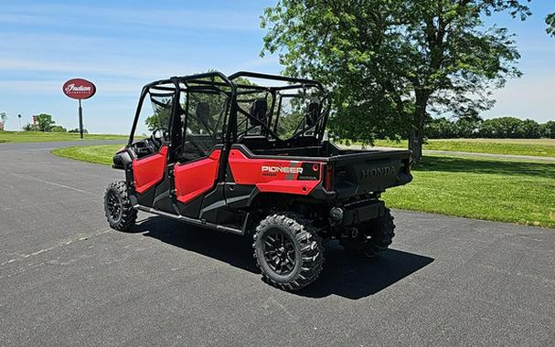 2025 Honda Pioneer 1000-6 Deluxe Crew