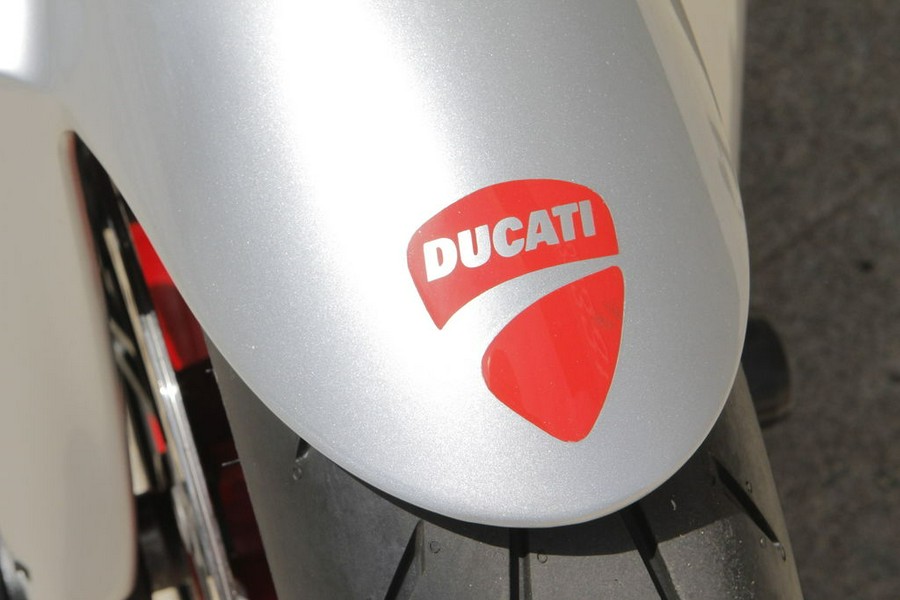 2010 Ducati Streetfighter Base