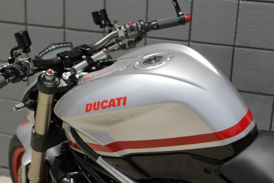 2010 Ducati Streetfighter Base