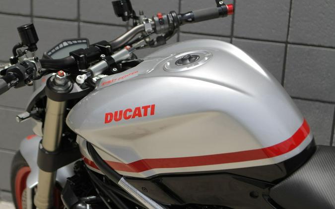 2010 Ducati Streetfighter Base